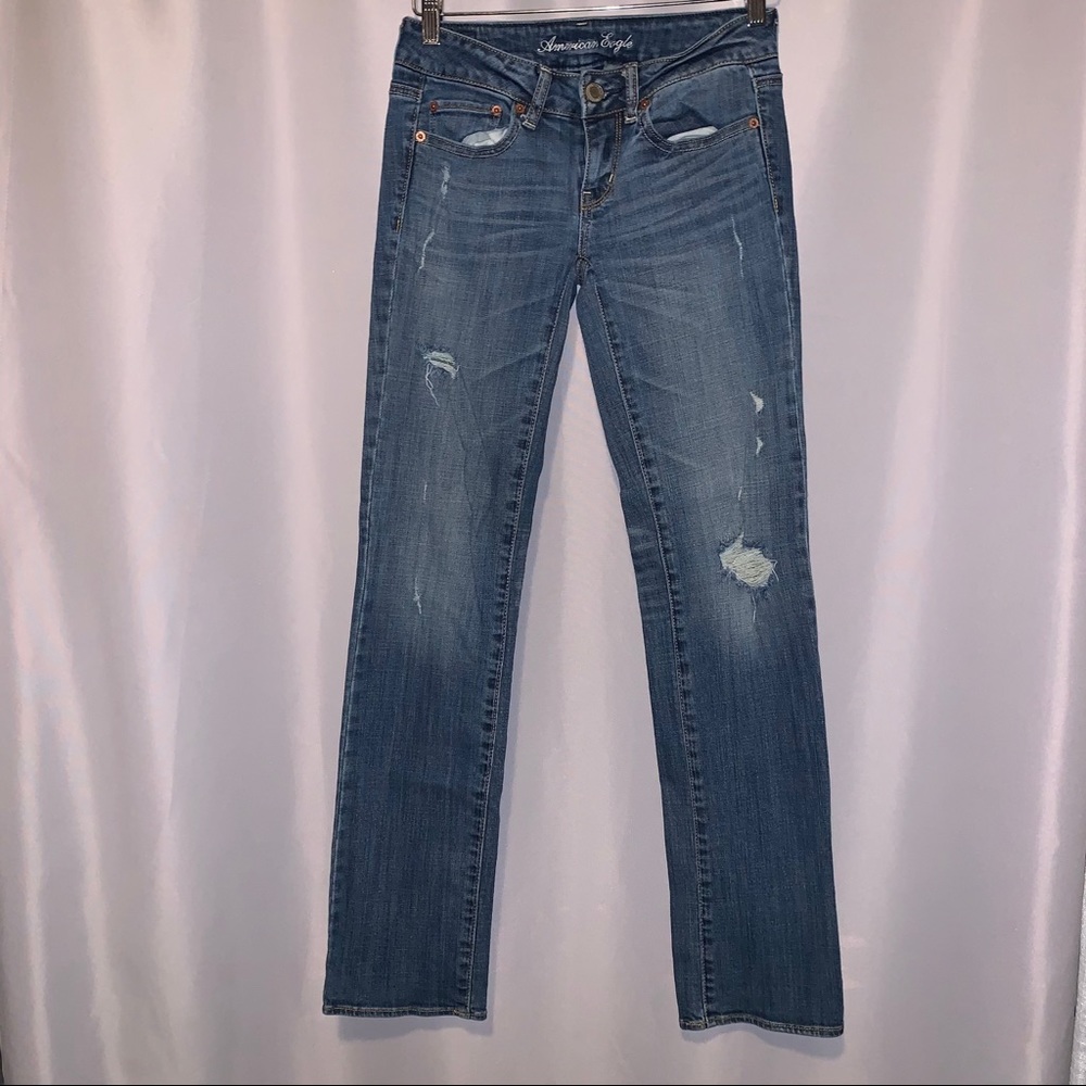 Woman’s American Eagle Jeans
